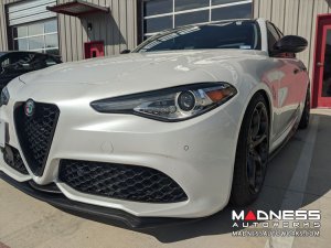 Alfa Romeo Giulia Front Spoiler - Carbon Fiber - Italia Style - Stile Italia - Sport/ Ti/ Veloce - V3 Alfa Romeo Giulia Front Spoiler - Carbon Fiber - Italia Style - Stile Italia - Sport/ Ti/ Veloce - V3